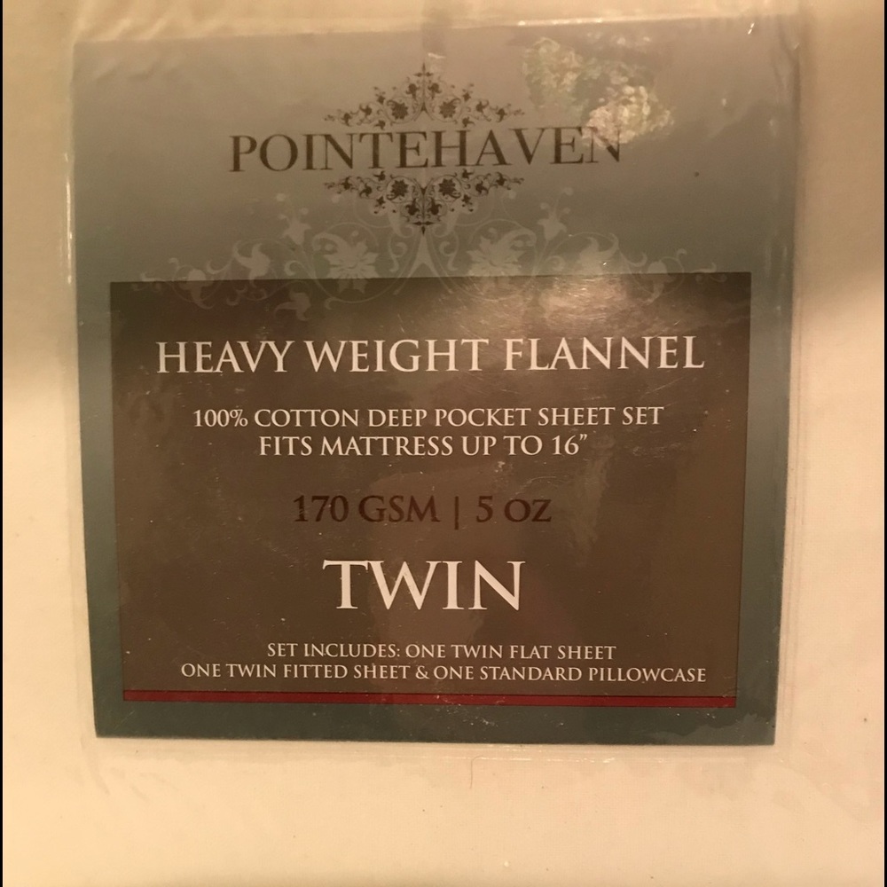 Twin sheet set